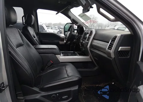 2017 Ford F-250 Lariat из США, поврежденный, VIN 1FT7W2AT9HEB94754